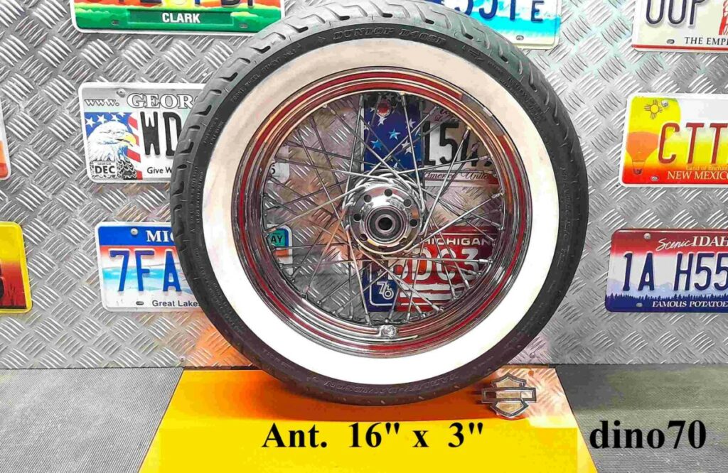 Annunci usato Harley Davidson: VENDO 110 € 299 Harley cerchio ruota ant. raggi 16″ x 3″ cromo originale Heritage Softail - Mercatino Harley
